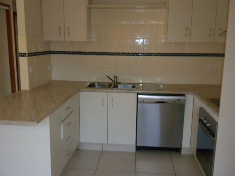 1/27 Myall Ave, Warwick QLD 4370