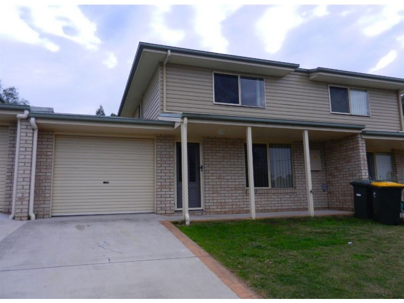 11C Leslie St, Warwick QLD 4370