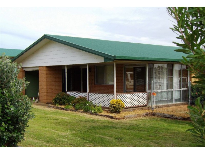 19 Shilliday St, Warwick QLD 4370