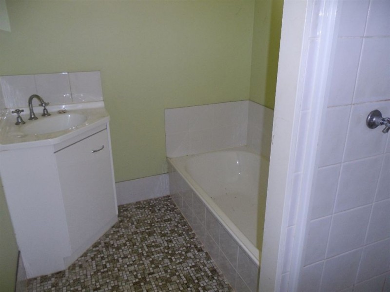 19 Shilliday St, Warwick QLD 4370