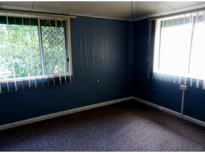 93 Percy St, Warwick QLD 4370