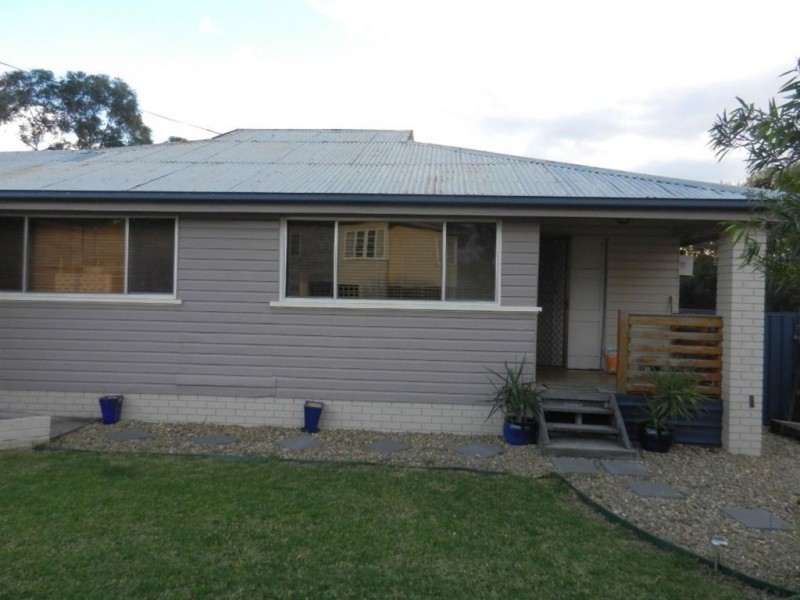 21 Myrtle Ave, Warwick QLD 4370