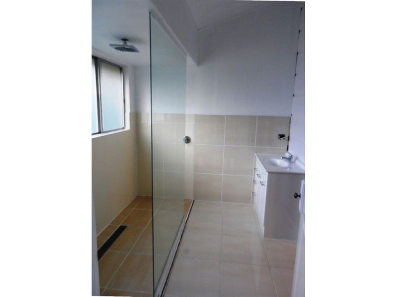 21 Myrtle Ave, Warwick QLD 4370