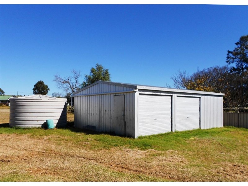 46-48 Acacia St, Killarney QLD 4373