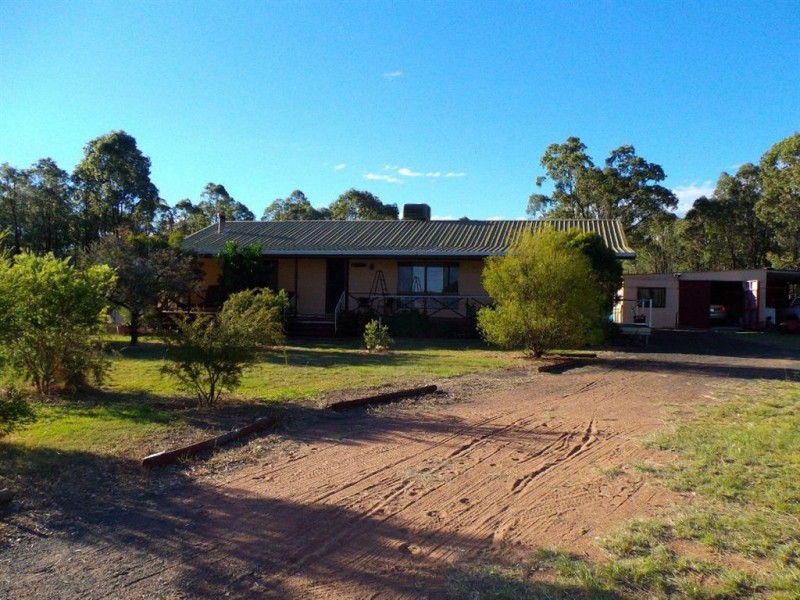 110 Upper Wheatvale Rd,  Deuchar, Warwick QLD 4370