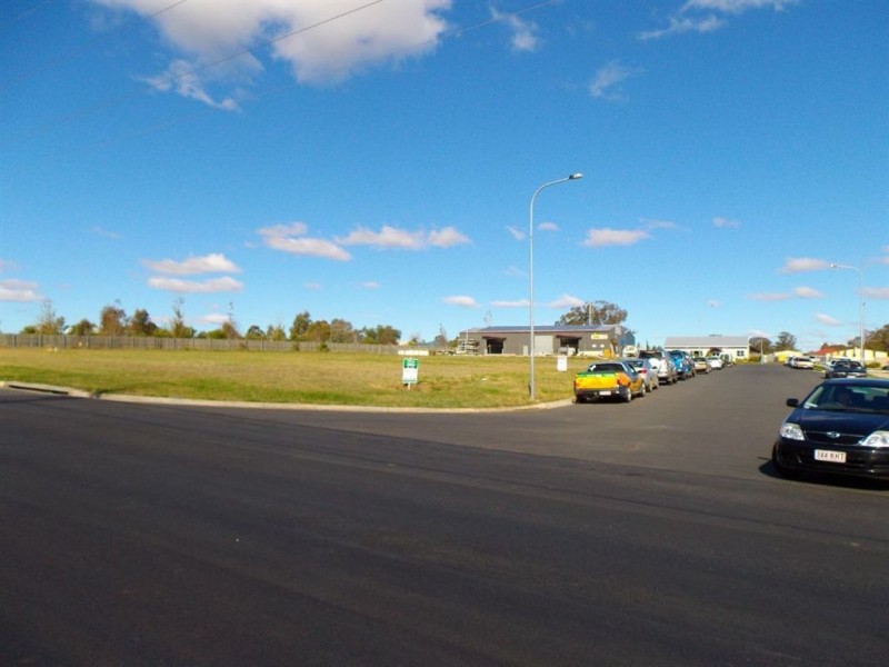 2-4 Betta Place, Warwick QLD 4370