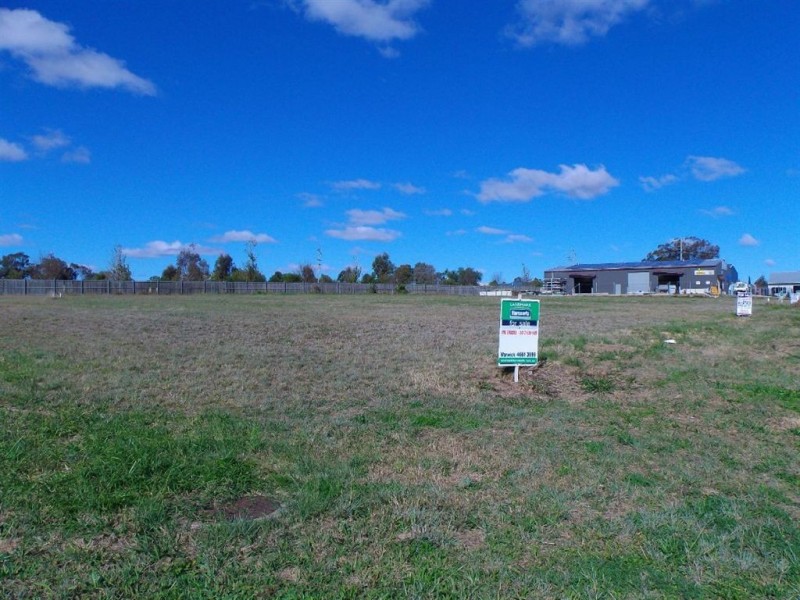 2-4 Betta Place, Warwick QLD 4370