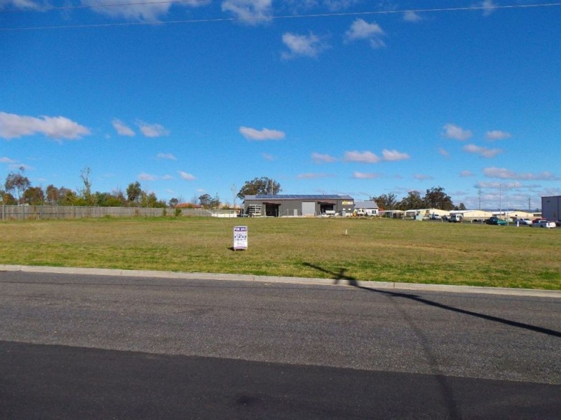 6-8 Betta Place, Warwick QLD 4370