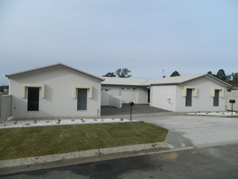 5 & 6/30 Horsman, Warwick QLD 4370