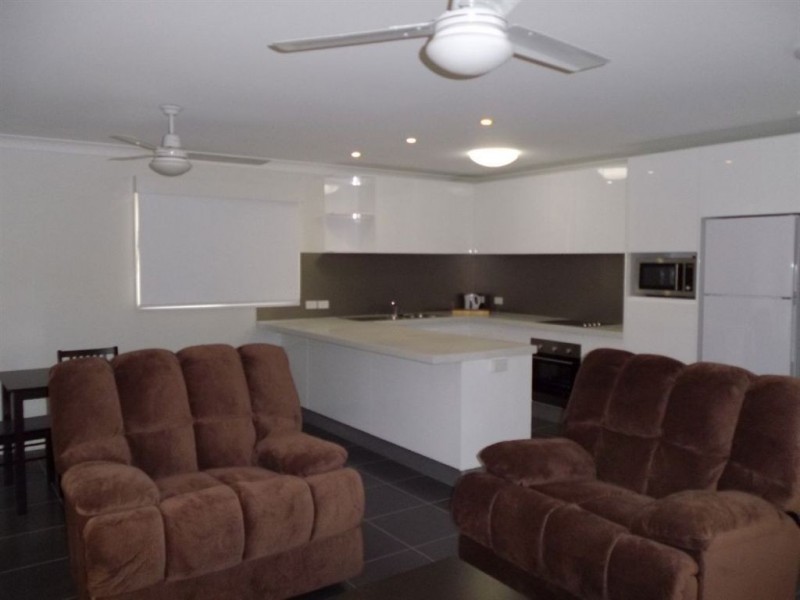 5 & 6/30 Horsman, Warwick QLD 4370