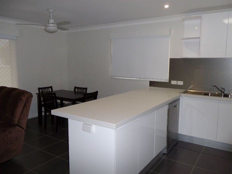 5 & 6/30 Horsman, Warwick QLD 4370