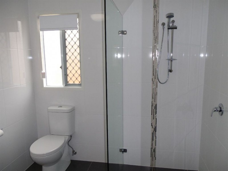 5 & 6/30 Horsman, Warwick QLD 4370