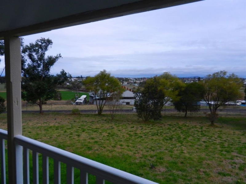 6 Marshall St, Warwick QLD 4370