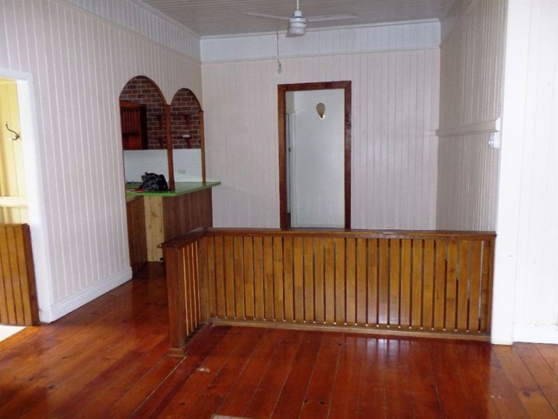 120 Pratten St, Warwick QLD 4370