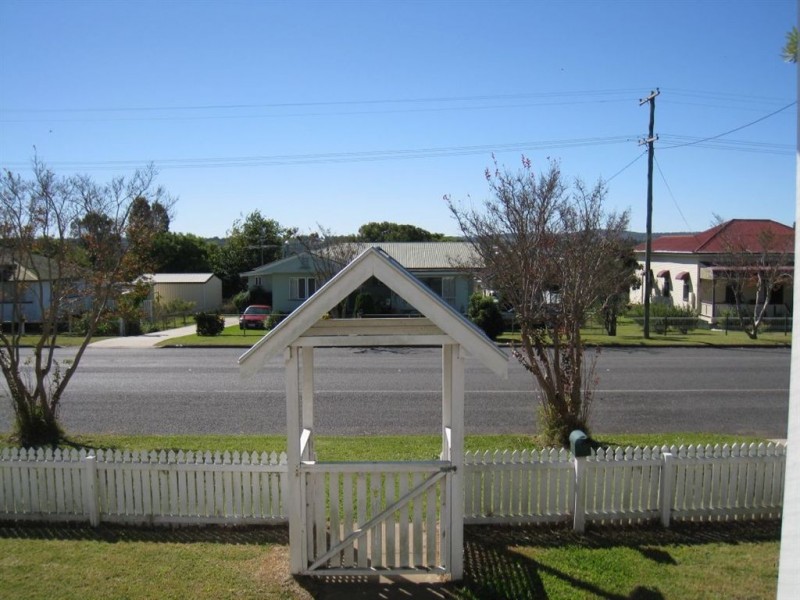 120 Pratten St, Warwick QLD 4370