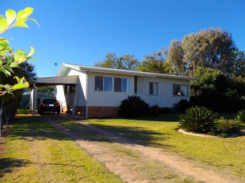 3 Chermside Drive, Warwick QLD 4370