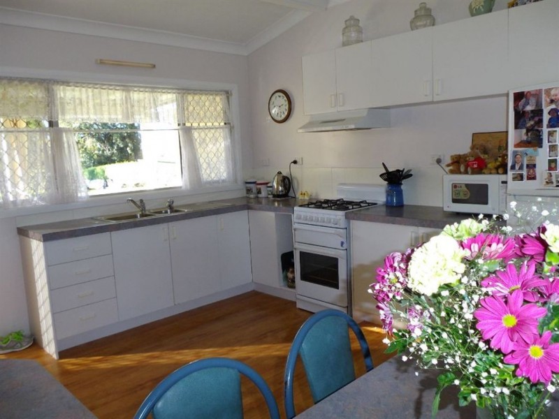 3 Chermside Drive, Warwick QLD 4370