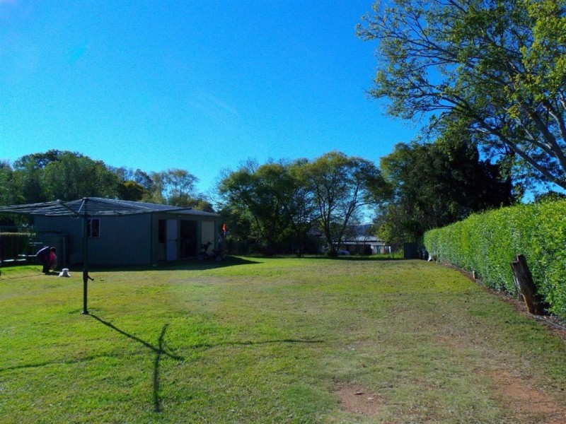 3 Chermside Drive, Warwick QLD 4370