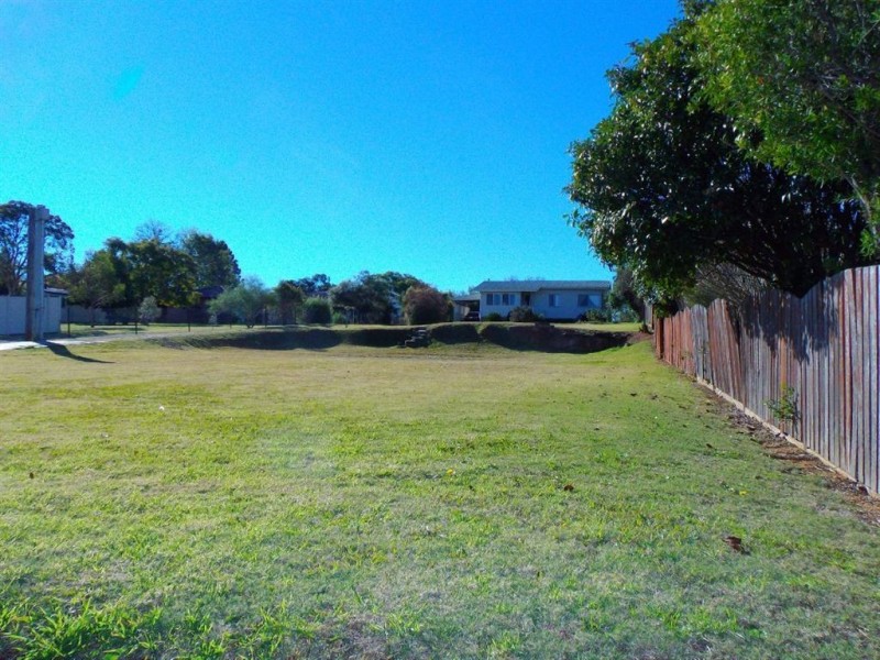 3 Chermside Drive, Warwick QLD 4370