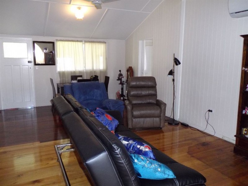 7 Short St, Warwick QLD 4370