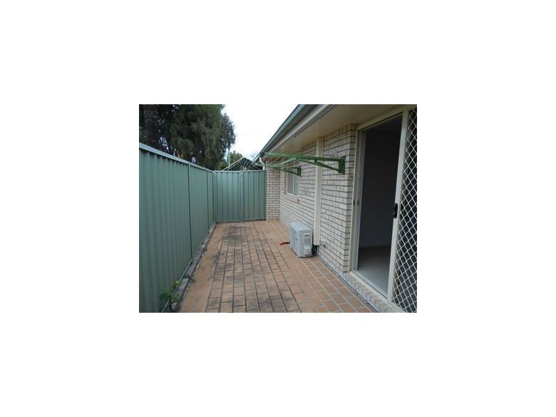 4/35 Pratten Street, Warwick QLD 4370