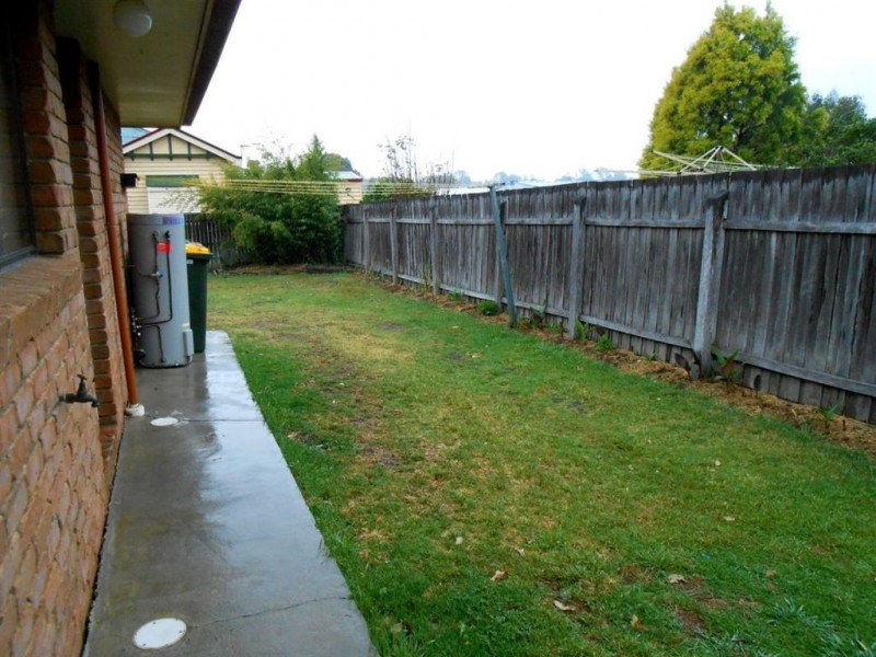 2/2 Hollins Court, Warwick QLD 4370