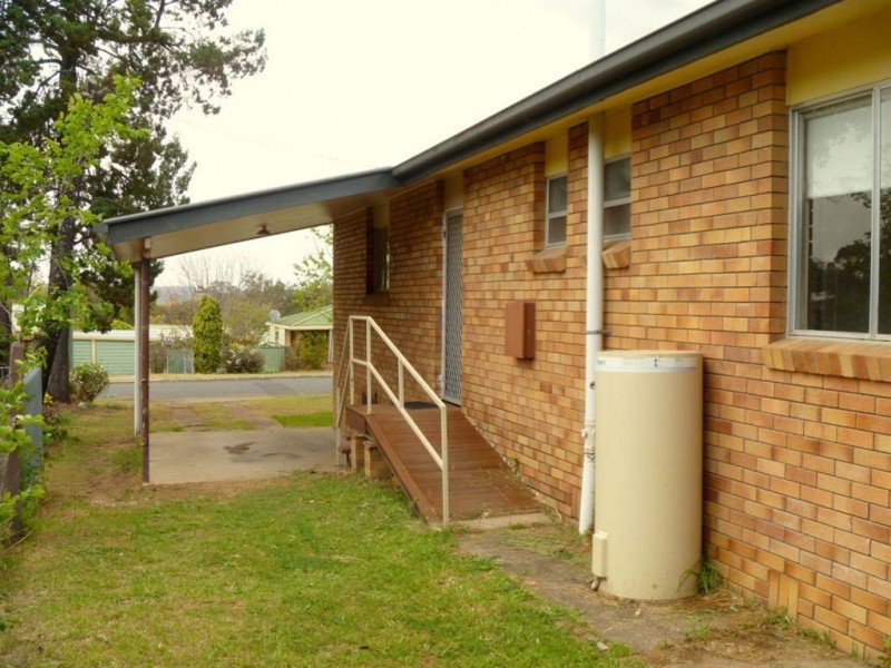 23 Gilbert Crescent, Warwick QLD 4370