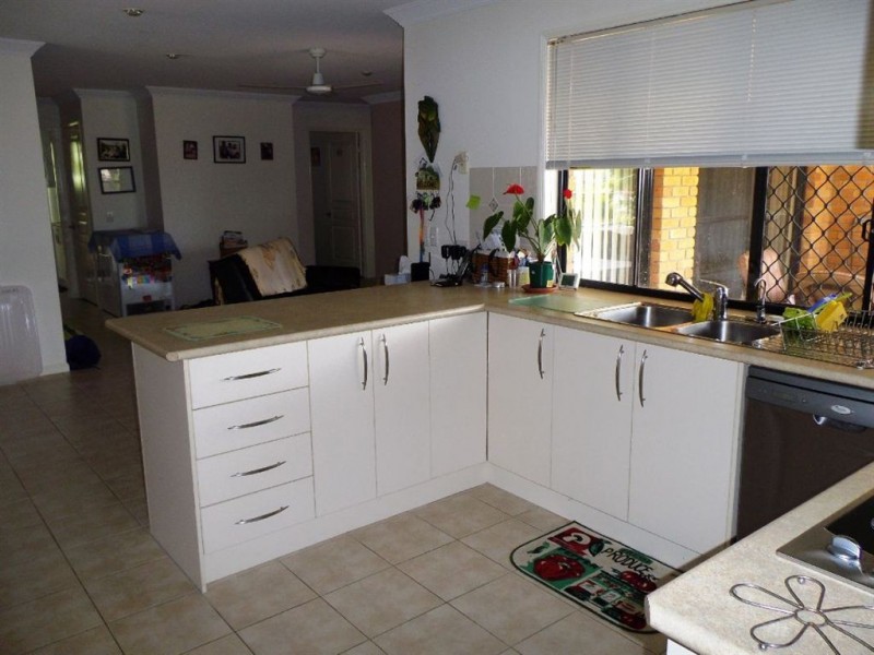 30 Boronia Dve, Warwick QLD 4370