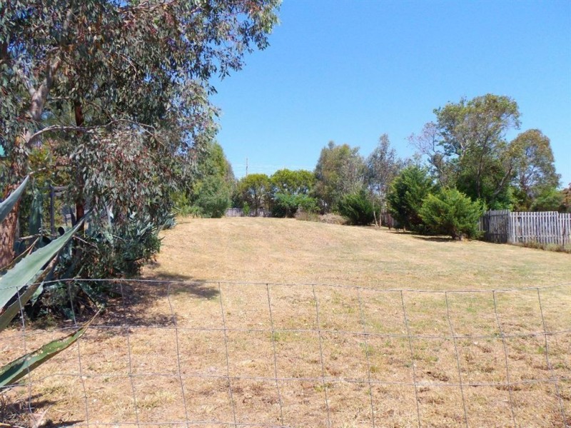 3 Ivory Ave, Warwick QLD 4370