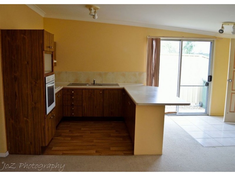 1/42 Glen Rd, Warwick QLD 4370