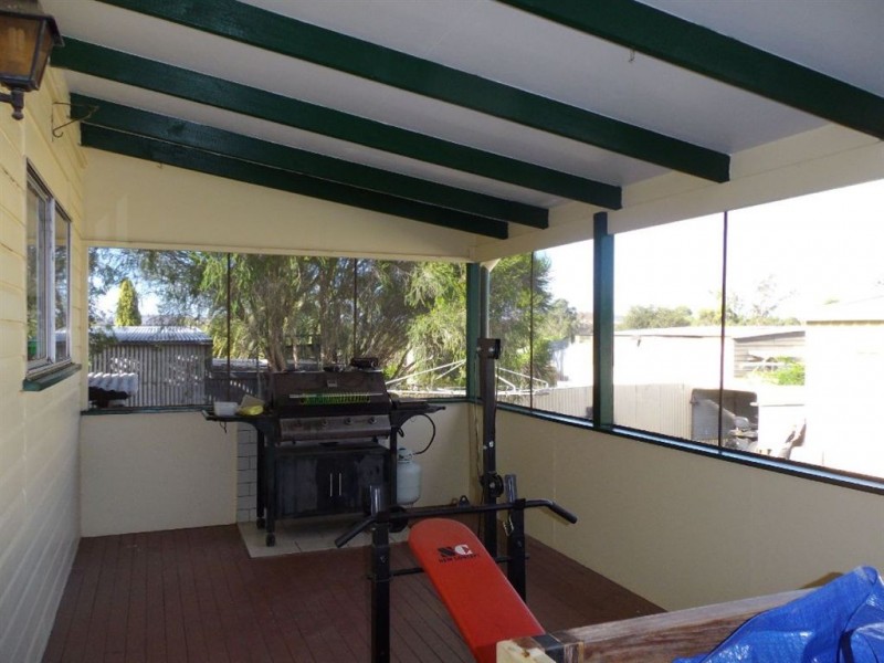 2 O’Brien St, Warwick QLD 4370