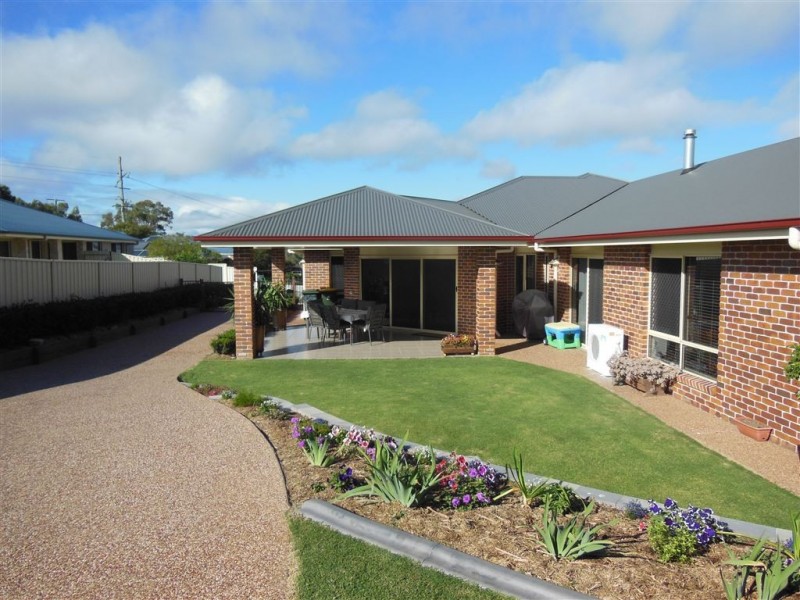 22 Rodeo Drive, Warwick QLD 4370