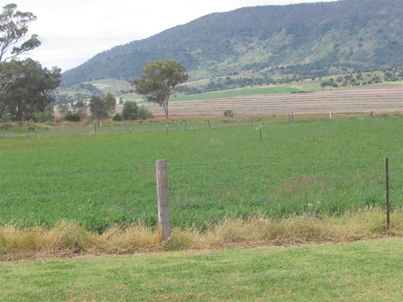 Emu Vale QLD 4371