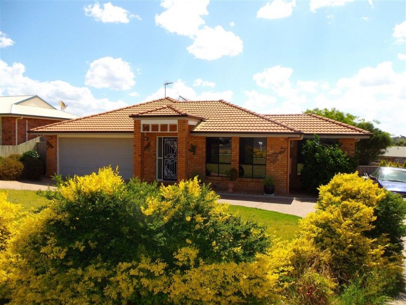30 Boronia Drive, Warwick QLD 4370