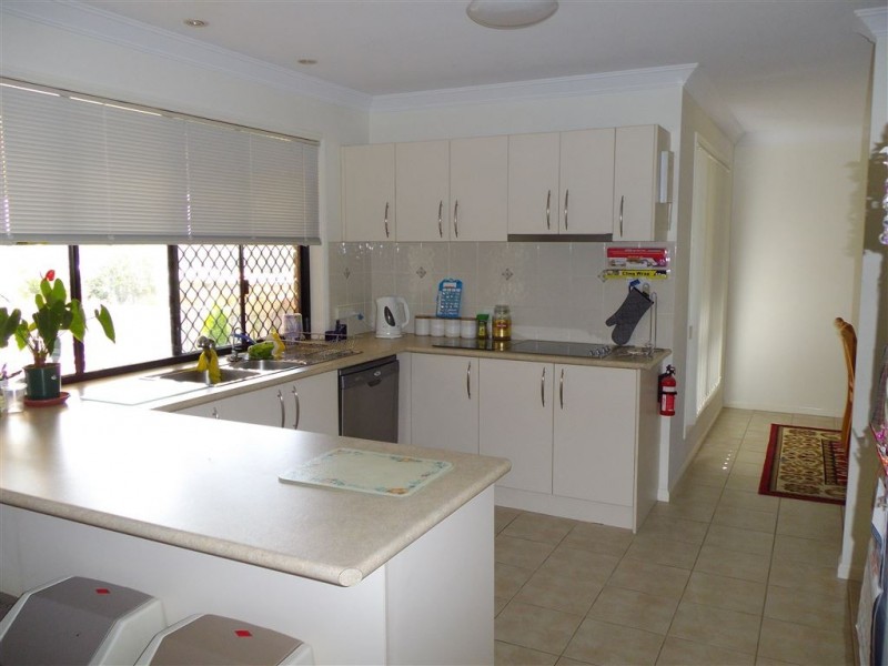 30 Boronia Drive, Warwick QLD 4370