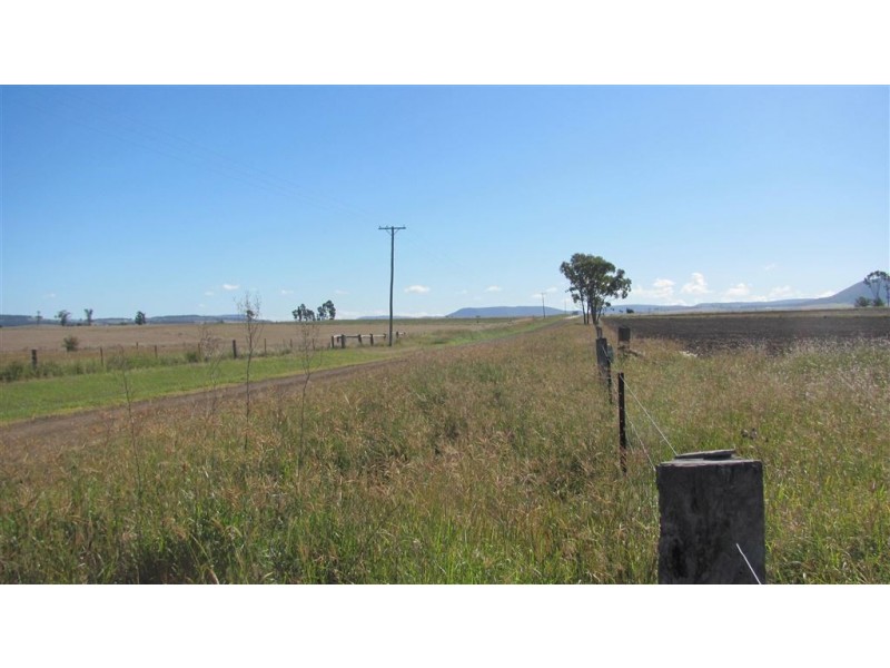 Junabee QLD 4370
