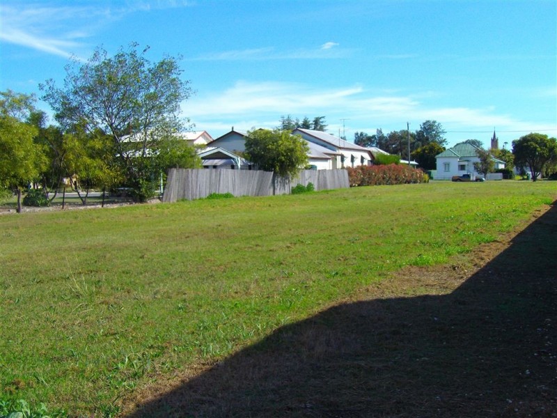 46 Canning St, Warwick QLD 4370