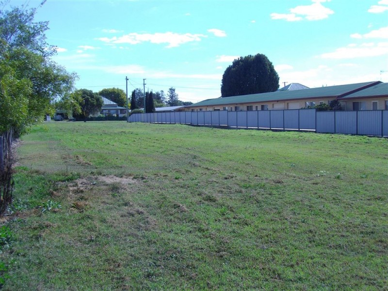 46 Canning St, Warwick QLD 4370