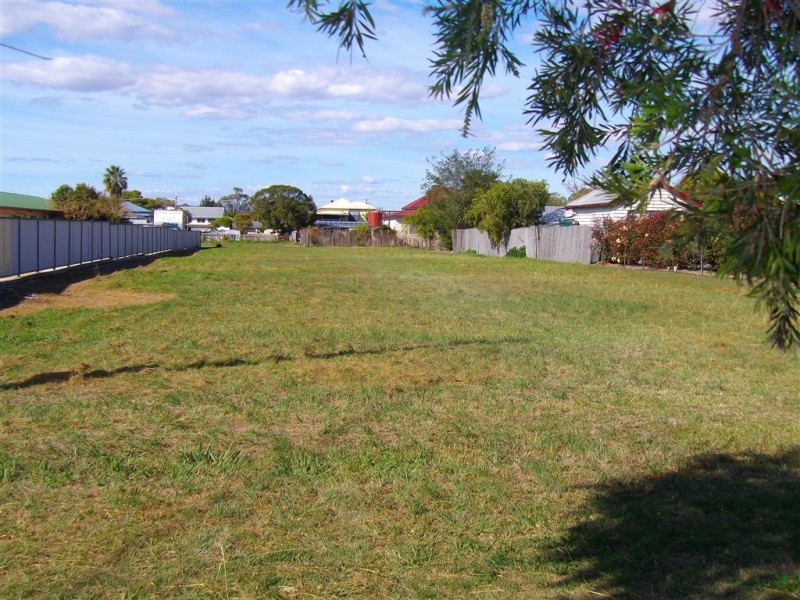 46 Canning St, Warwick QLD 4370