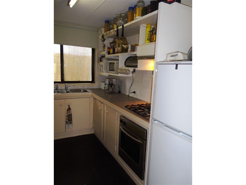 1290a Freestone Rd, Freestone QLD 4370