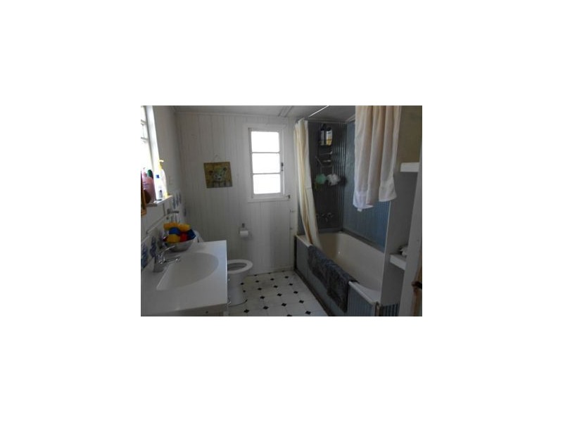 7 Rose Street, Warwick QLD 4370