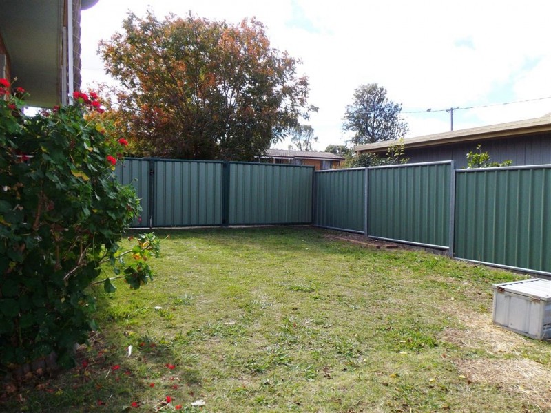 14 Gilbert Crescent, Warwick QLD 4370