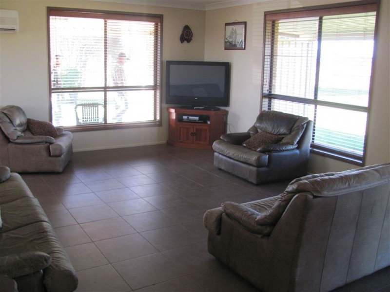 Freestone QLD 4370