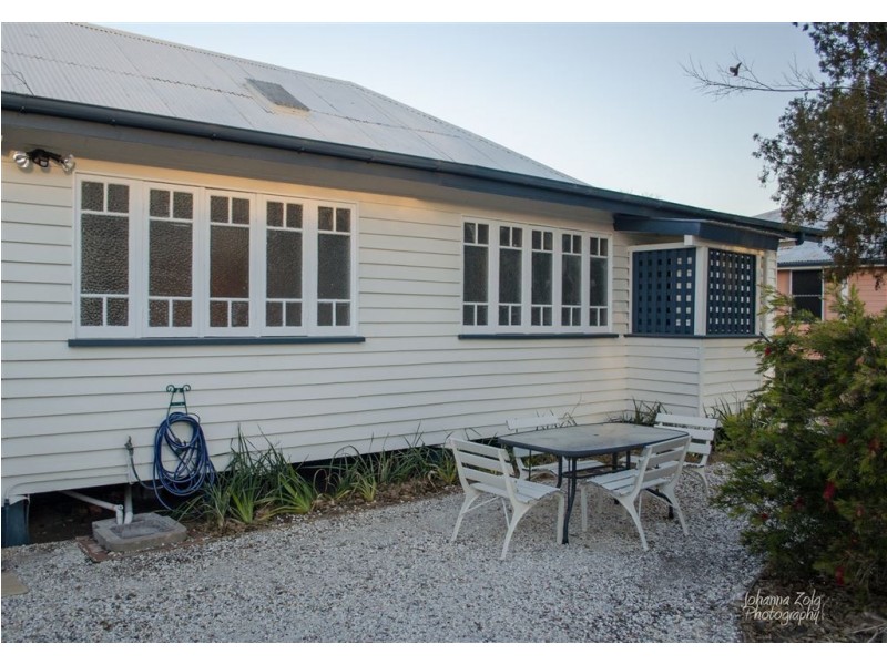89 Albion St, Warwick QLD 4370