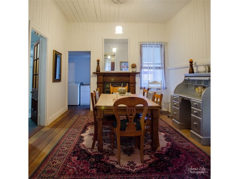89 Albion St, Warwick QLD 4370
