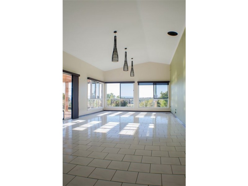 307 Glen Rd (454 Bracker Rd), Warwick QLD 4370