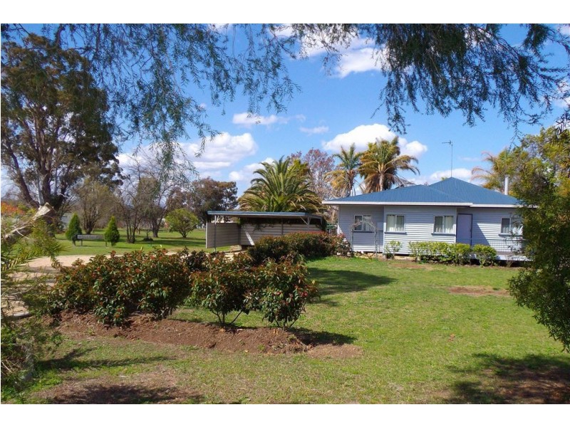 72 Canning St, Warwick QLD 4370