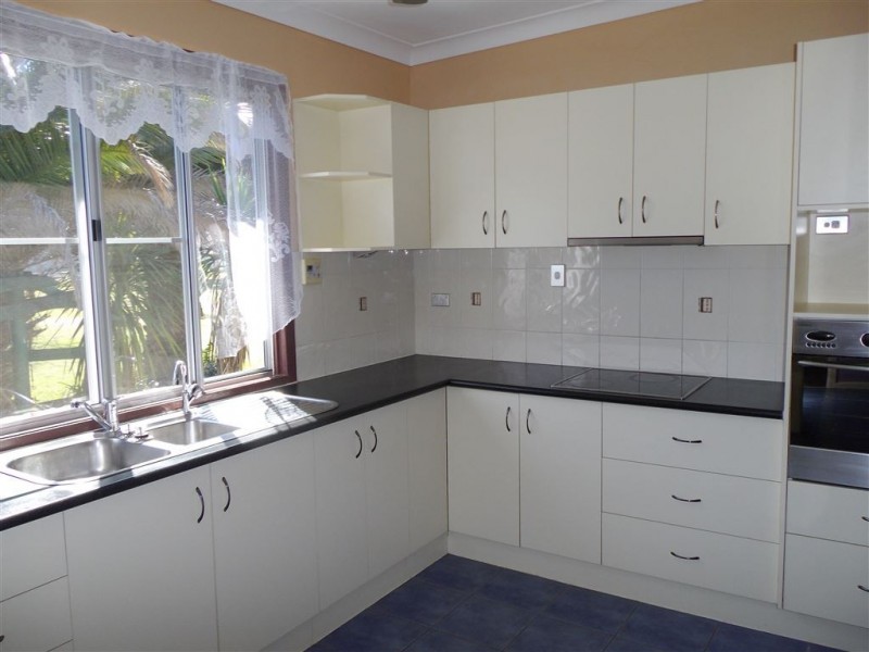 72 Canning St, Warwick QLD 4370