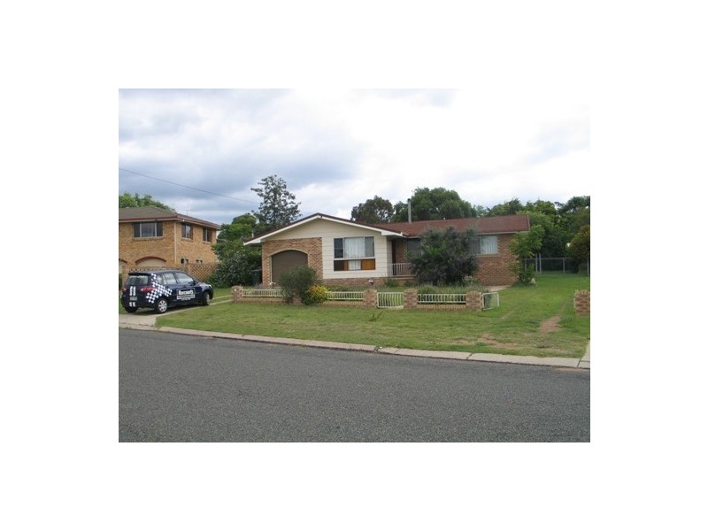 25 Redgwell, Warwick QLD 4370