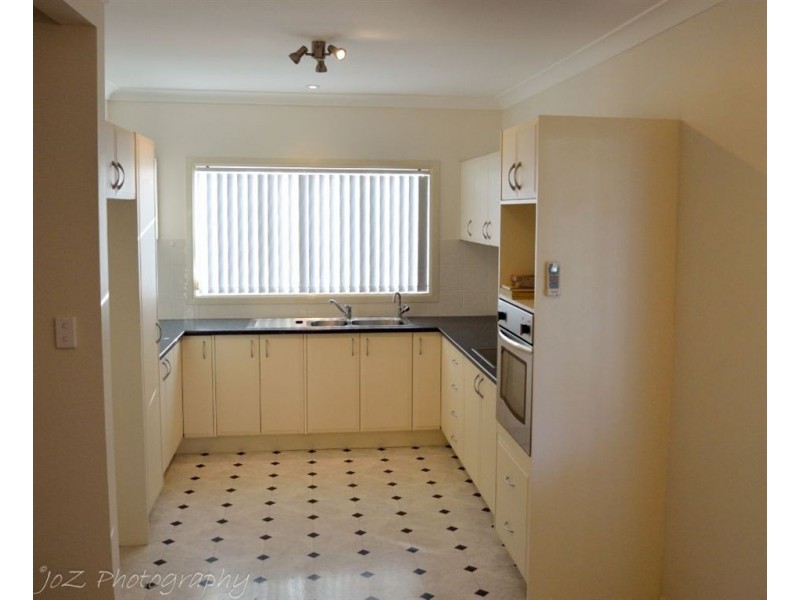21 Cunningham St, Warwick QLD 4370